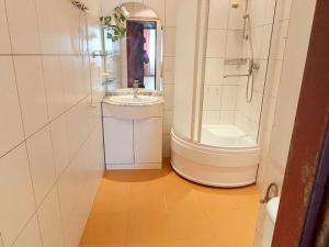 Pronájem bytu 2+1, Cheb, Do Zátiší, 60 m2