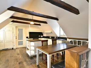 Pronájem bytu 2+kk, Praha - Hradčany, Nový Svět, 68 m2