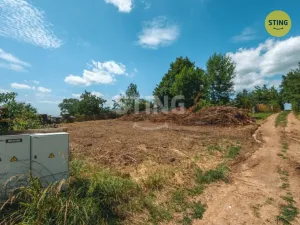 Prodej pozemku pro bydlení, Sezemice, 552 m2