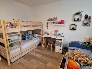 Prodej bytu 3+1, Ústí nad Labem, Poláčkova, 76 m2