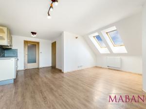 Pronájem bytu 3+kk, Praha - Libeň, Na Rokytce, 76 m2