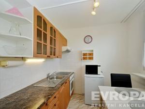 Prodej bytu 1+1, Roztoky, Masarykova, 36 m2