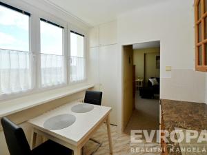 Prodej bytu 1+1, Roztoky, Masarykova, 36 m2
