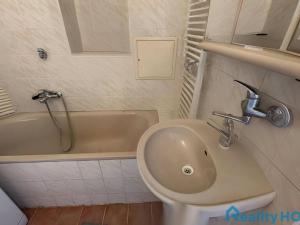 Prodej bytu 3+1, Bechyně, Na Libuši, 71 m2