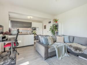 Prodej bytu 2+kk, Praha - Horní Počernice, Markupova, 55 m2