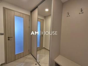 Pronájem bytu 1+kk, Praha - Vysočany, Bassova, 30 m2