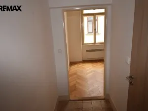 Pronájem bytu 1+1, Písek - Vnitřní Město, Chelčického, 31 m2