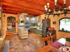 Prodej rodinného domu, Úpice - Radeč, 250 m2