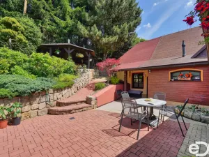 Prodej rodinného domu, Úpice - Radeč, 250 m2