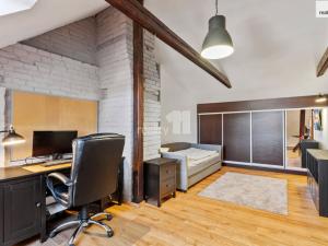 Prodej bytu 3+kk, Chrastava, náměstí 1. máje, 156 m2