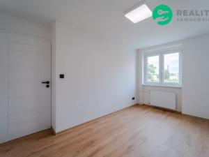 Prodej bytu 3+kk, Opava, Oblouková, 62 m2