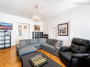 Pronájem bytu 4+1, Praha - Nové Město, Biskupská, 132 m2