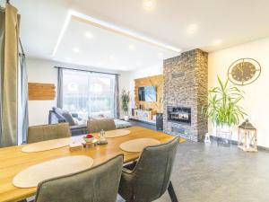 Prodej rodinného domu, Rožmitál pod Třemšínem - Zalány, 180 m2