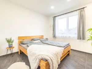 Prodej rodinného domu, Rožmitál pod Třemšínem - Zalány, 180 m2