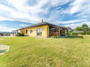 Prodej rodinného domu, Rožmitál pod Třemšínem - Zalány, 180 m2