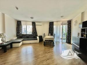Prodej bytu 2+kk, Nesebar, Bulharsko, 72 m2