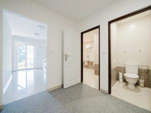 Prodej chaty, Bítov, 300 m2