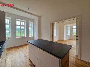 Pronájem bytu 3+1, Praha - Braník, Branická, 186 m2