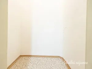 Pronájem bytu 2+kk, Praha - Libeň, Pivovarnická, 49 m2