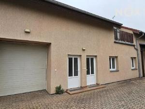 Pronájem obchodního prostoru, Tábor, U Jednoty, 140 m2