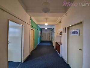 Pronájem kanceláře, Uherské Hradiště, Tř. Maršála Malinovského, 23 m2