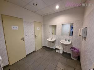 Pronájem kanceláře, Uherské Hradiště, Tř. Maršála Malinovského, 23 m2