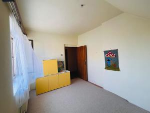 Prodej vily, Kamenné Žehrovice, Revoluční, 280 m2