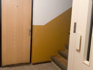 Prodej bytu 3+1, Chomutov, Vítězslava Nezvala, 71 m2