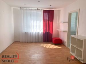 Prodej bytu 3+1, Chomutov, Vítězslava Nezvala, 71 m2