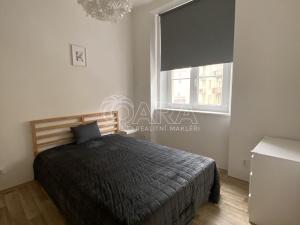 Pronájem bytu 2+kk, Praha, Lounských, 40 m2