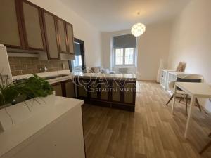 Pronájem bytu 2+kk, Praha, Lounských, 40 m2