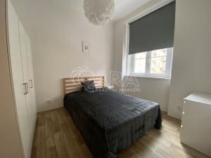 Pronájem bytu 2+kk, Praha, Lounských, 40 m2