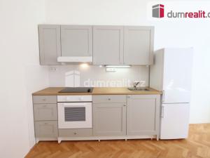 Pronájem bytu 2+kk, Praha - Smíchov, Klicperova, 60 m2