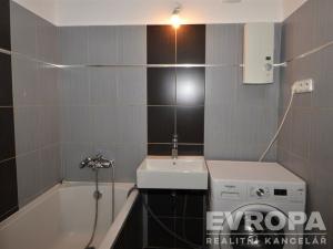 Pronájem bytu 2+1, Praha - Kobylisy, Čimická, 59 m2