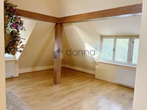 Pronájem bytu 2+kk, Praha, Šůrova, 97 m2