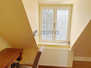 Pronájem bytu 2+kk, Praha, Šůrova, 97 m2