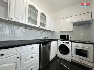 Pronájem bytu 2+1, Klášterec nad Ohří - Miřetice u Klášterce nad Ohří, Václava Řezáče, 54 m2
