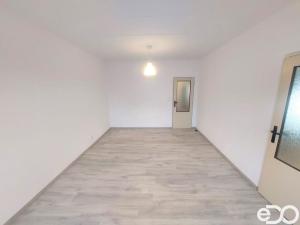 Prodej bytu 2+1, Dvůr Králové nad Labem, Elišky Krásnohorské, 59 m2