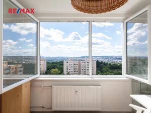 Prodej bytu 1+1, Praha - Troja, Krynická, 29 m2