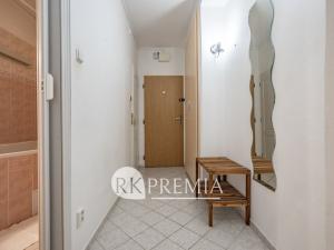 Prodej bytu 2+1, Teplice, Svojsíkova, 52 m2