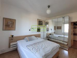 Prodej bytu 2+kk, Praha - Bubeneč, Ve struhách, 49 m2