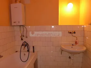 Prodej bytu 2+1, Plzeň - Doubravka, Železničářská, 70 m2