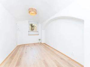 Pronájem kanceláře, Praha - Vinohrady, U Kanálky, 28 m2