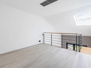 Pronájem bytu 2+kk, Praha - Hlubočepy, Slivenecká, 42 m2
