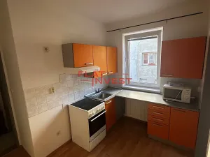 Pronájem bytu 2+1, Liberec, Javorová, 52 m2