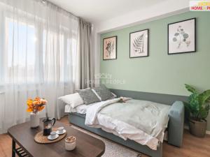 Pronájem bytu 2+kk, Praha - Vysočany, Kolbenova, 45 m2