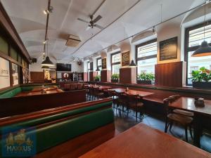 Pronájem restaurace, Praha - Nusle, Sekaninova, 254 m2