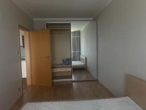 Pronájem bytu 2+kk, Praha - Stodůlky, Svitákova, 55 m2