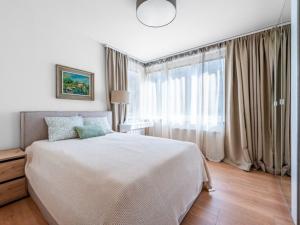 Pronájem bytu 3+kk, Praha - Vinohrady, U Zvonařky, 66 m2