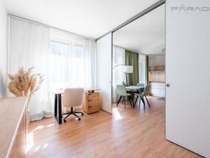 Pronájem bytu 3+kk, Praha - Vinohrady, U Zvonařky, 66 m2